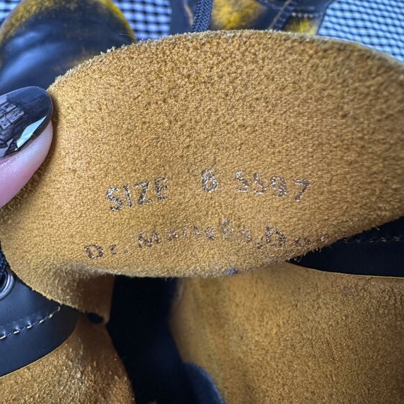 Dr Martens 1460 Rub Off Lux Mull Yellow Black Boots Made in England Men's US 9 - Picture 5 of 7